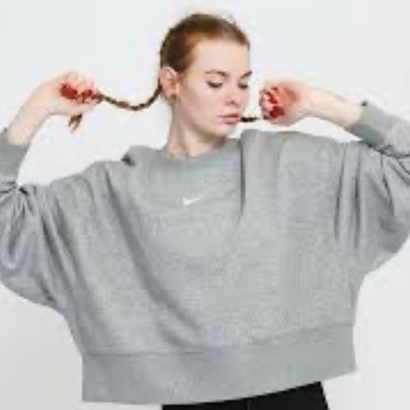 Nike Tops - Nike Women's Gray Sweatshirt